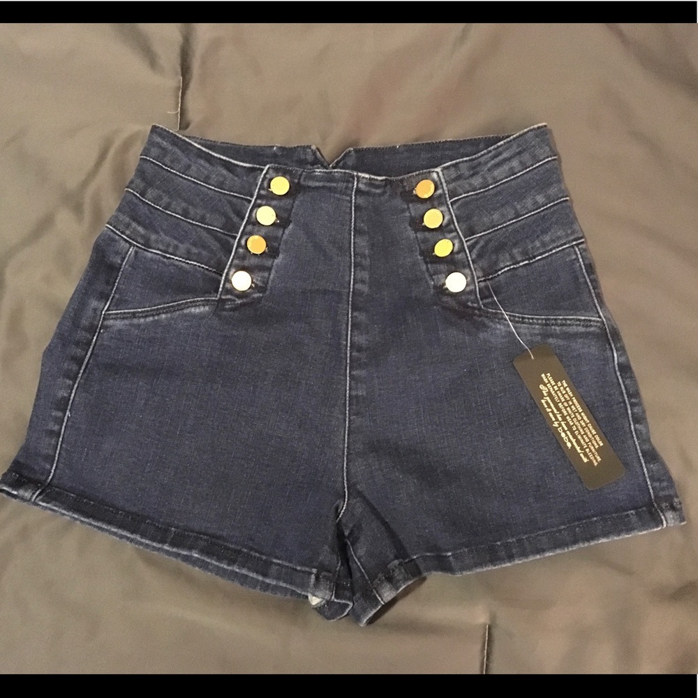 Size 28 Bebe Double Breasted Sailor Shorts